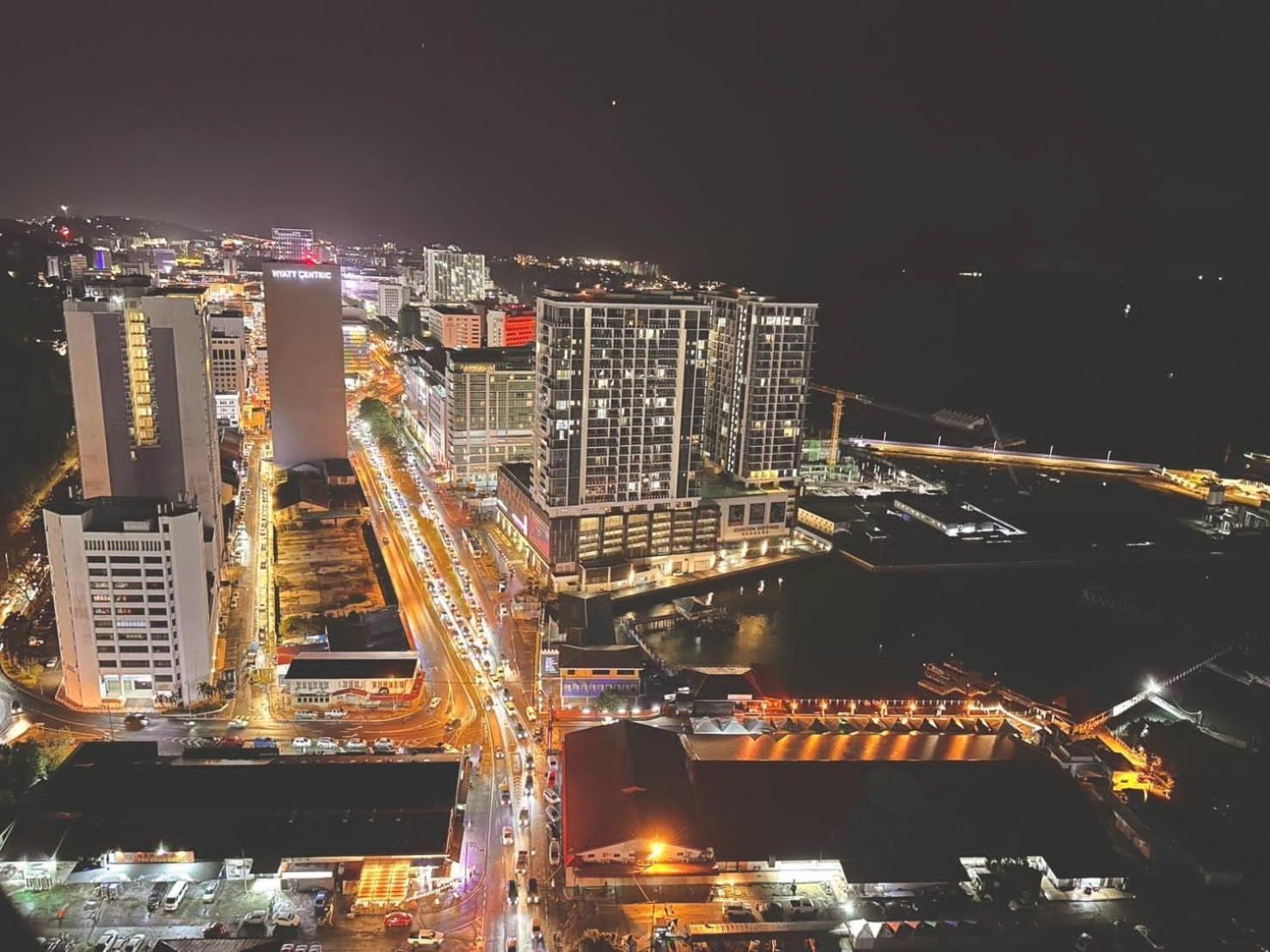 Vv Homestay Jesselton Quay Surla Sabah Mall Kk 亚庇贵赴行馆 Kota Kinabalu Exteriör bild