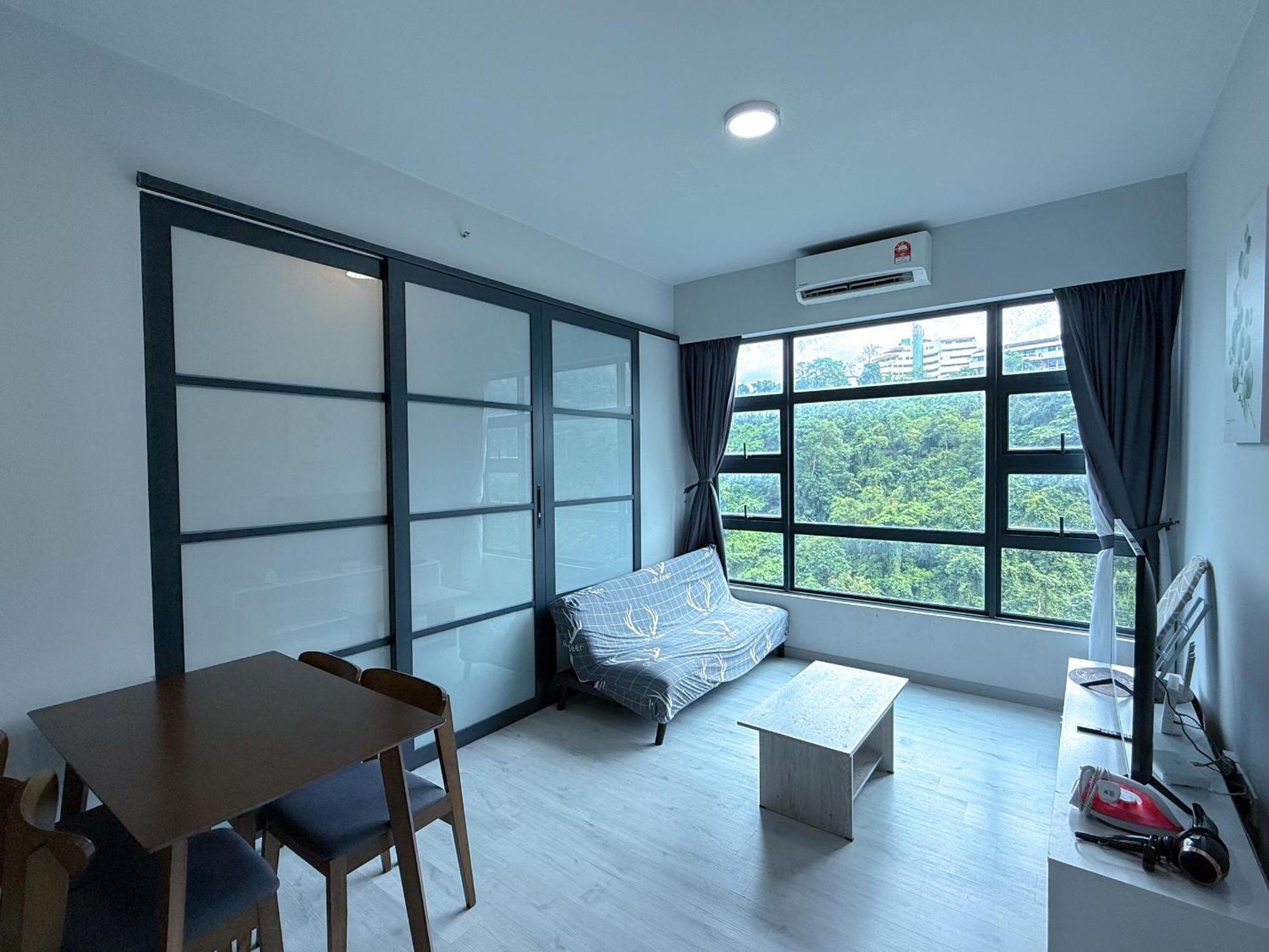 Vv Homestay Jesselton Quay Surla Sabah Mall Kk 亚庇贵赴行馆 Kota Kinabalu Exteriör bild