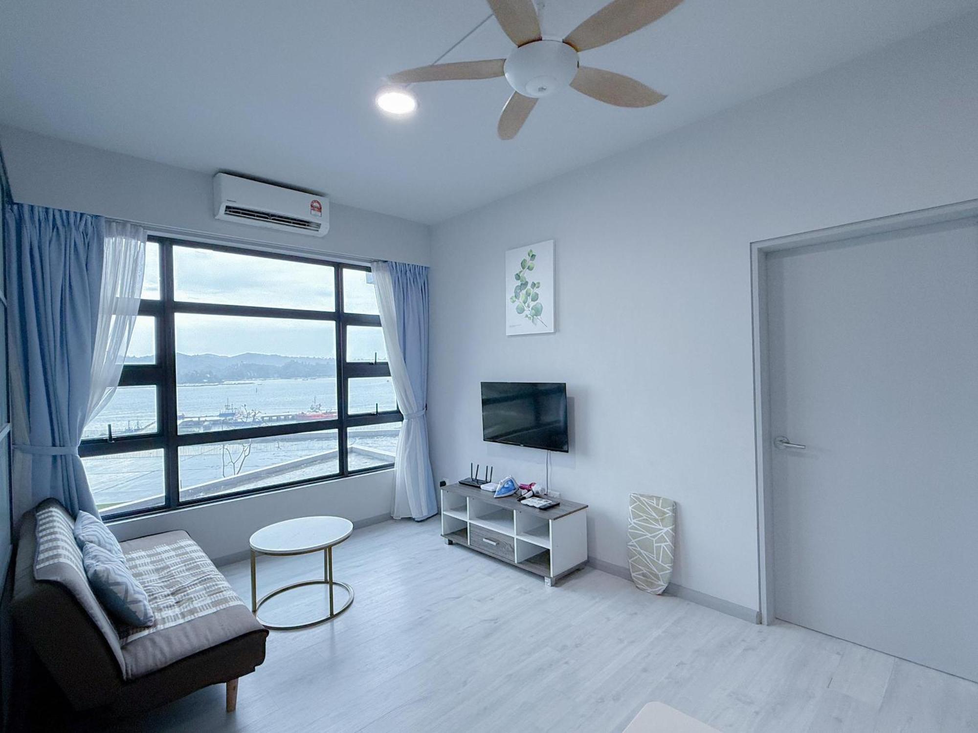 Vv Homestay Jesselton Quay Surla Sabah Mall Kk 亚庇贵赴行馆 Kota Kinabalu Exteriör bild