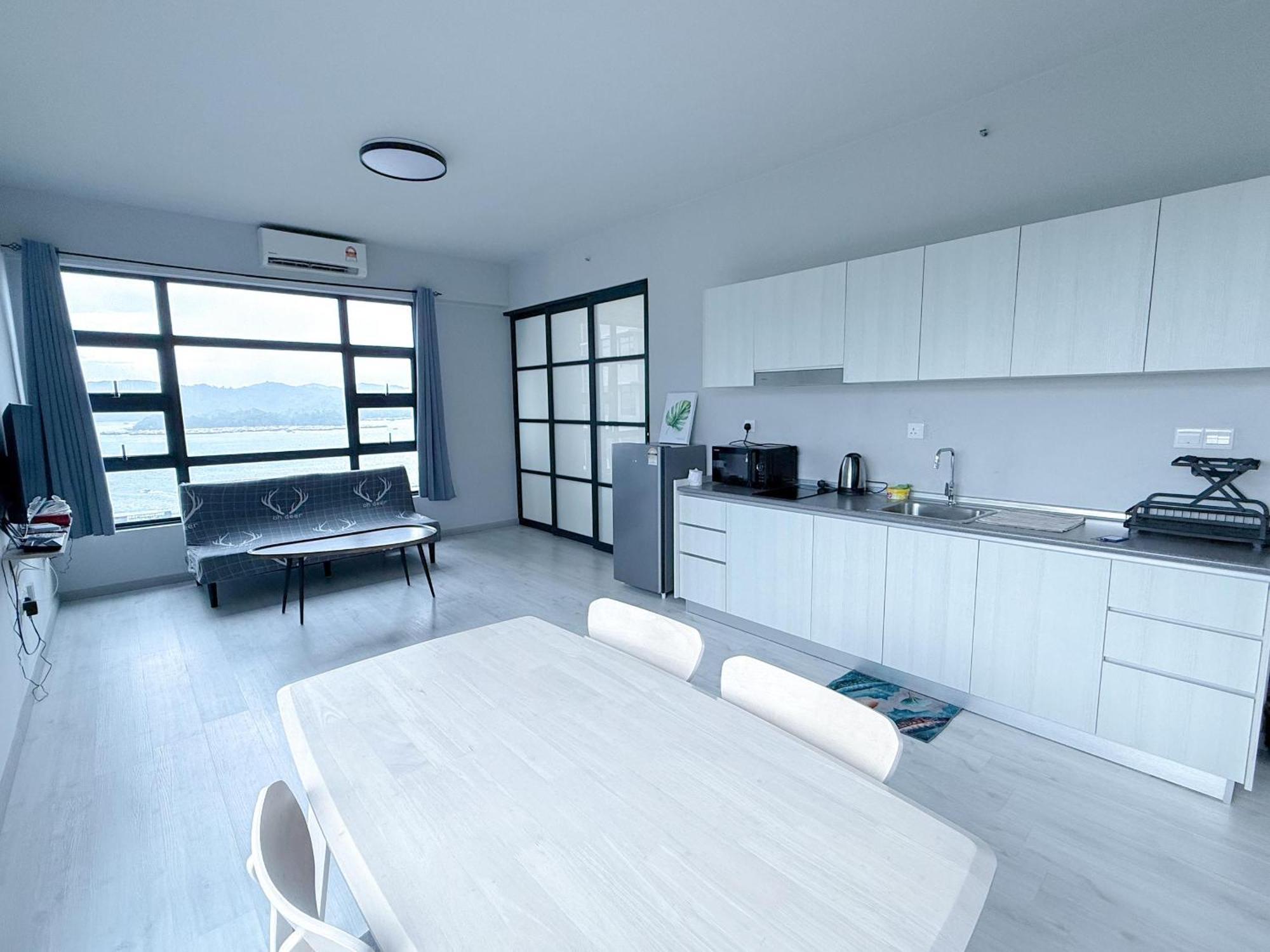 Vv Homestay Jesselton Quay Surla Sabah Mall Kk 亚庇贵赴行馆 Kota Kinabalu Exteriör bild